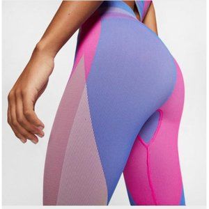 NEW Nike Icon Clash Seamless 8'' Training Shorts in Fire Pink